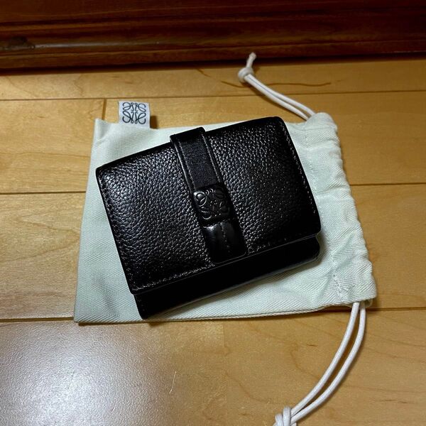 ロエベ LOEWE ミニ折り財布