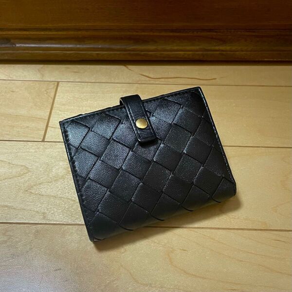 ○BOTTEGA VENETA イントレチャート 三つ折り折り財布