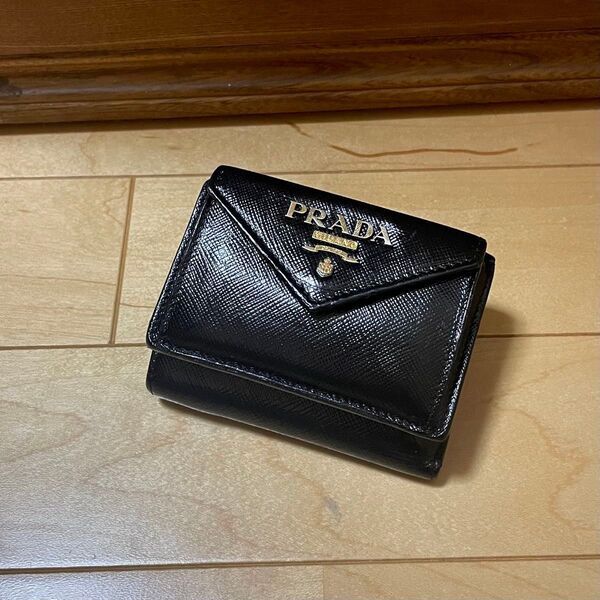 ○PRADA プラダ コンパクト レザー 財布 ミニ