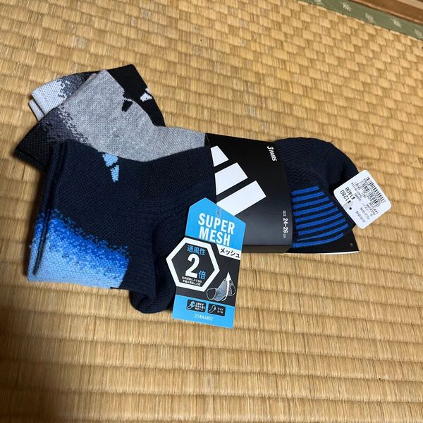 タグ付き adidas メンズソックス スーパーメッシュ 24〜26㎝ 3足1組 甲メッシュ 夏向き