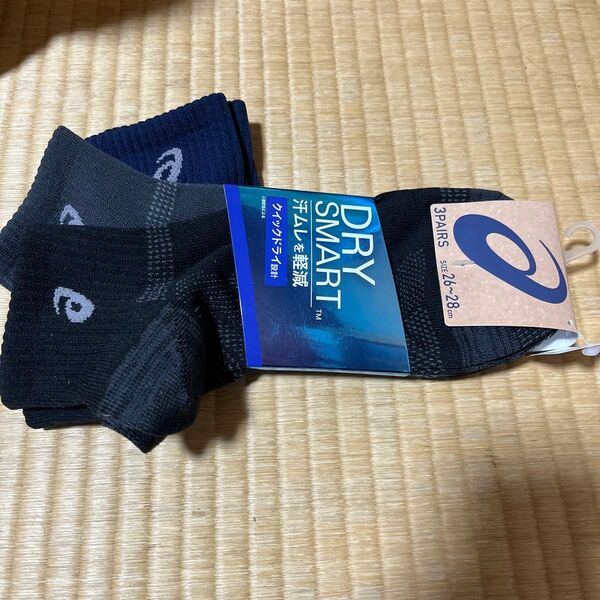 タグ付き asicsメンズソックス 26-28センチ 3足1組 クイックドライ設計 春秋向き 足底メッシュ