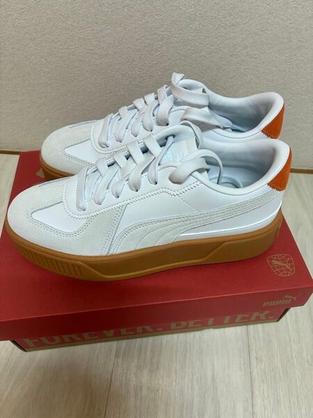 PUMA カルメン T2 23.5 新品未使用