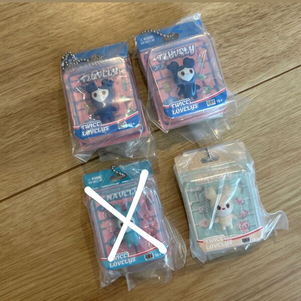 TWICE lovelys ストラップ