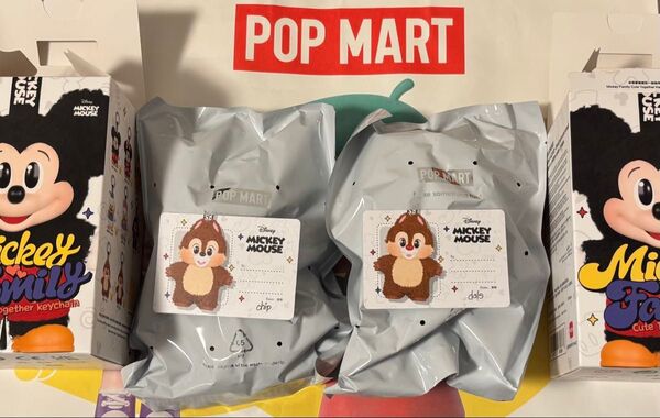 ポップマート POPMART DISNEY ミッキーファミリー キュート トゥギャザー ぬいぐるみキーチェーン チップ デール