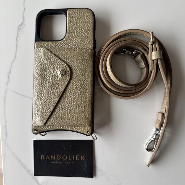 BANDOLIER iPhone13promax スマホケース ショルダーストラップ付き