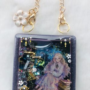 ハンドメイド 液体入りシェイカーバックチャーム キーホルダー