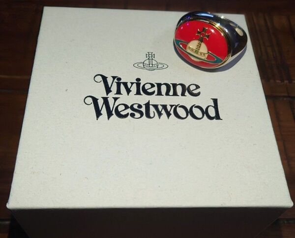 Vivienne Westwood ヴィヴィアンウエストウッド エナメルボタン リング【復刻】