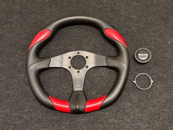 MOMO ステアリング 並行輸入品 35パイ