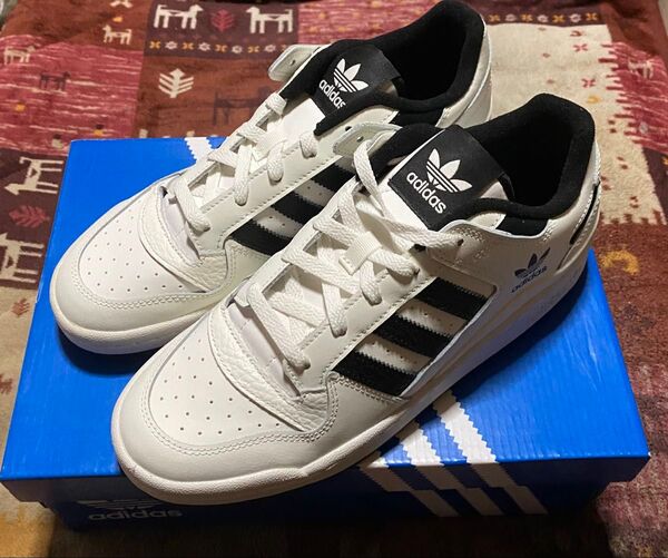 adidas フォーラム ロー CLローカットスニーカー27cm☆