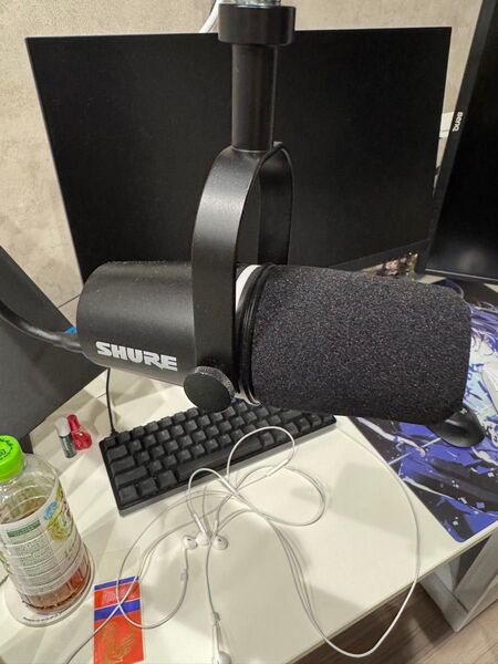 SHURE MV7+ 本体のみ