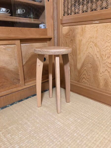 1207 建具屋一筋58年のおじいちゃんの手作りスツール、イス☆けやき ハンドメイド サイドテーブル