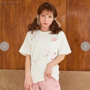 辻希美 ハローキティ 刺繍 Tシャツ М