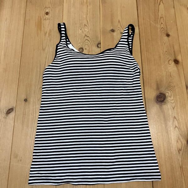 L UNIQLO ユニクロ ブラ付きタンクトップ ボーダー 黒×白 トップス タンクトップ