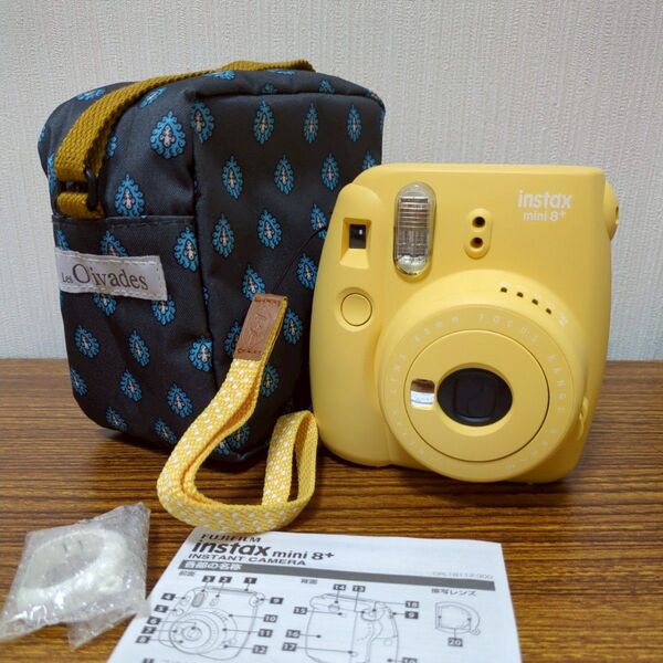 【未使用】チェキ instax mini 8+ イエロー Les Olivades カメラケース付き