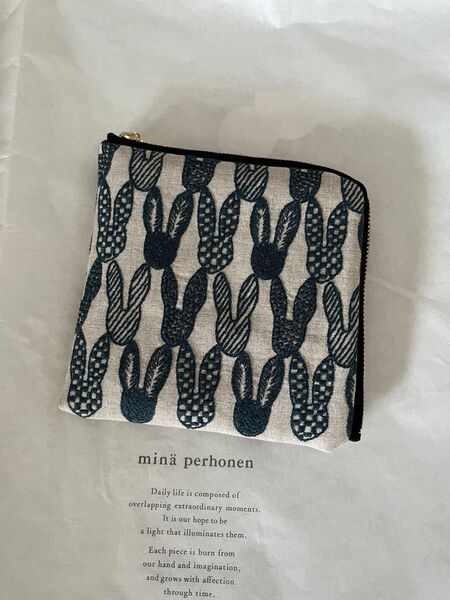 ミナペルホネン ハンドメイド 少し大きめL字ポーチ