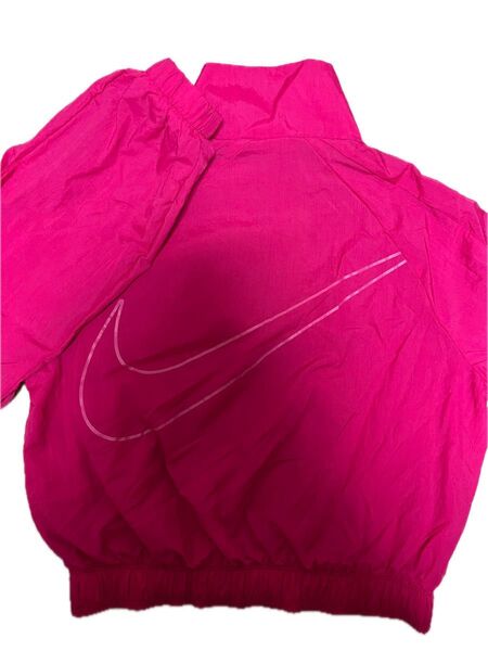 NIKE ナイキ クロップド シャカシャカ ウィンドブレーカー アウター ショート マゼンダ ピンク 130 140