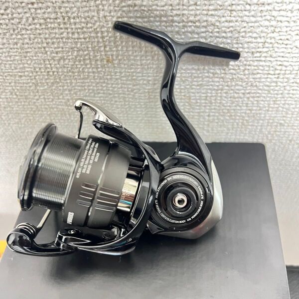 ダイワ 24セルテートカスタムボディ ST FC LT2500-XH-SLPW SLPW EX LT ブラック スプール2セット