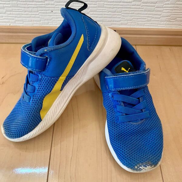 プーマ 18cm スニーカー PUMA 18.0cm ブルー 記名なし 男の子