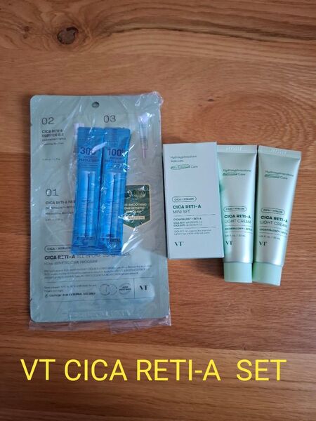 VT CICA RETI-A SET LIGHT CREAM 30ml 2本