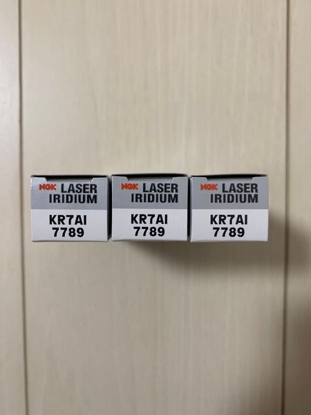 イリジウムプラグ スパークプラグ KR7AI*3本セット