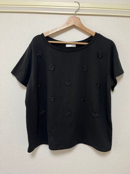 4L 立体フラワーTシャツ