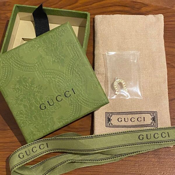 【新品・未使用】GUCCI グッチ ホースシュー チャーム ラッキーモチーフ ペンダントトップ ノベルティ