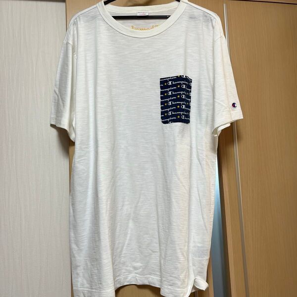 Champion Tシャツ ポケット付き ホワイト