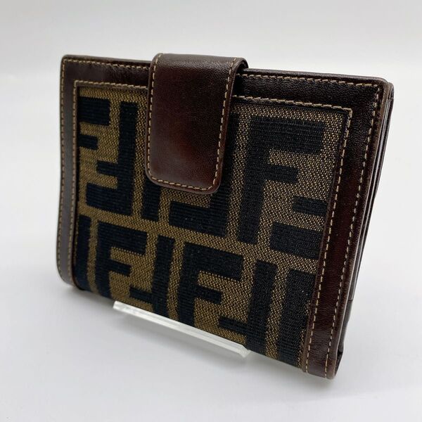 FENDI フェンディ ズッカ柄 二つ折り財布 ブラウン