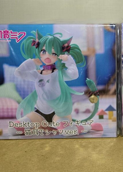 初音ミクDesktop Cute フィギュア 猫耳Tシャツver.