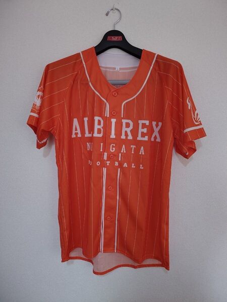 アルビレックス新潟 ベースボールシャツ ユニフォーム ウェア Tシャツ サッカー Jリーグ オレンジ Lサイズ グッズ