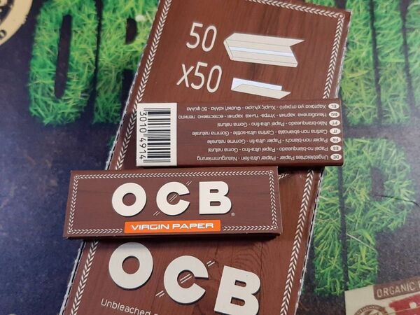 OCB Virgin 極薄 ペーパー 1箱 50個 無漂白 ブラウン 手巻き タバコ用 巻紙 ヴァージン バージン