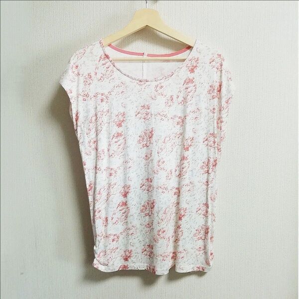 4 HACHI ハチ クルーネック 花柄 ピンク ホワイト フレンチスリーブ Tシャツ Tシャツ カットソー M