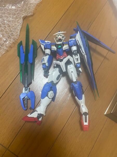 mg ダブルオークアンター ガンプラ ガンダム 機動戦士ガンダムoo バンダイ
