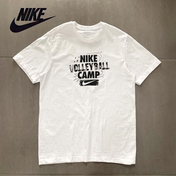 NIKEナイキ ビッグプリント volleyball Tシャツ ホワイト Mサイズ