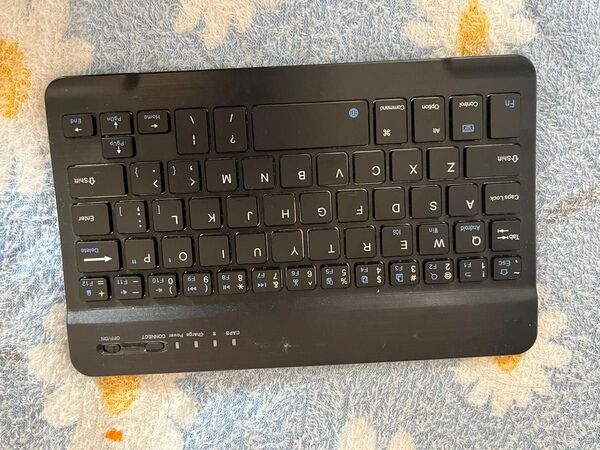 スリムワイヤレスキーボード Bluetooth キーボード ブラック
