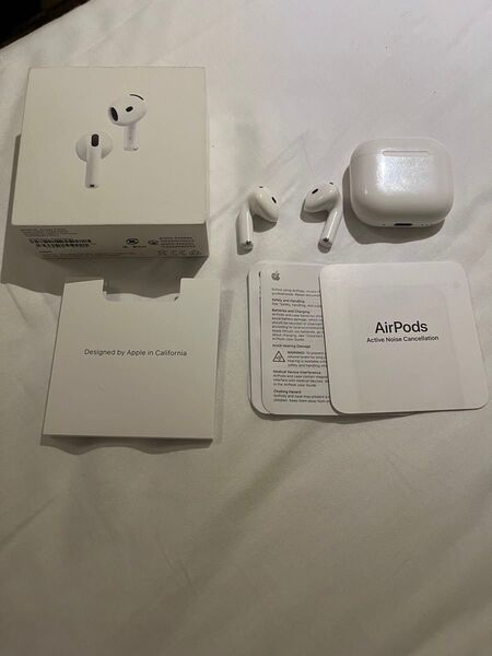 Apple AirPods4 (第4世代) ホワイト アクティブノイズキャンセリング