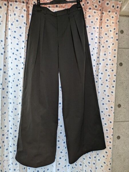 ワイドスラックス