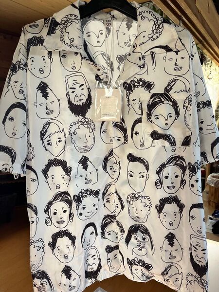 総柄シャツ 顔 アート 個性的 半袖シャツ 未使用