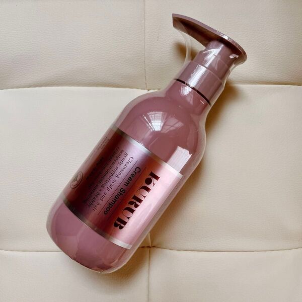 届いたばかり 新品 KURUB Cream Shampoo 380ml クーラブ クリームシャンプー クリーム シャンプー
