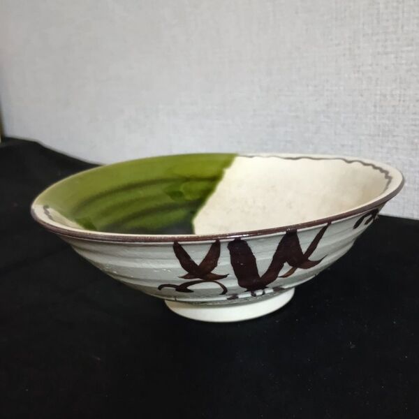 織部焼 梅村晴峰 平茶碗 抹茶茶碗 茶道具 平茶碗 夏茶碗