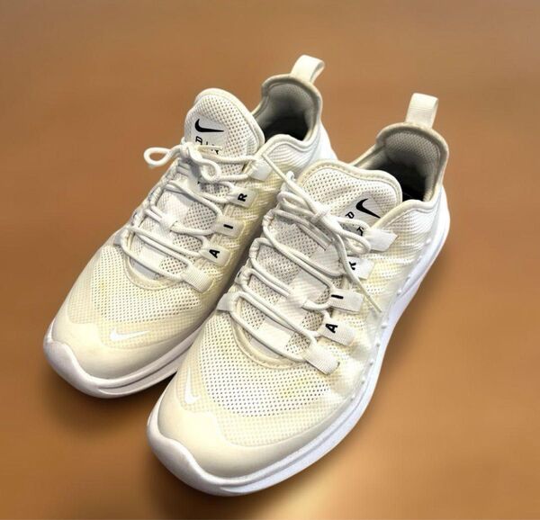 NIKE エアマックス アクシス レディース スニーカー ホワイト 白