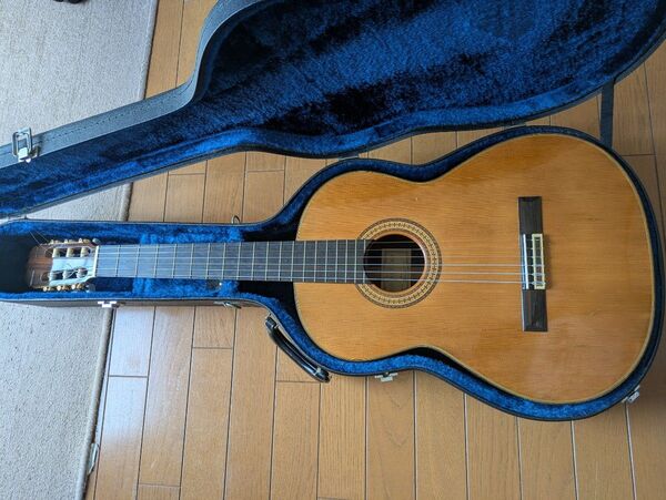 クラシックギター 松岡M60 ケース付き