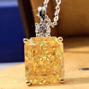 最高級 ジルコニア ネックレス プリムローズイエロー ペンダント スクエア 黄色 ジュエリー アクセサリー 元気がもらえるカラー