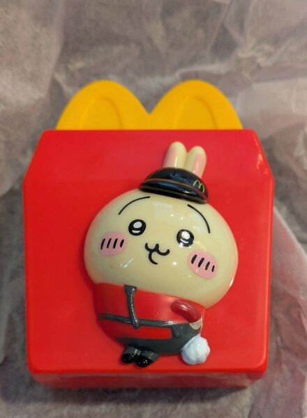 ちいかわ ハッピーセット うさぎのシールディスペンサー