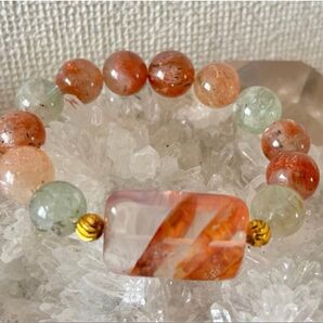 アルーシャサンストーンデザインブレスレット