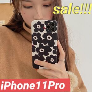 ★ 大幅値下げsale!! ★ 当店大人気!!!! 【iPhone11Proケース】花柄 北欧デザイン ブラック フラワー