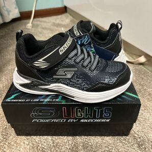 スケッチャーズ 光るスニーカー キッズ S-Lights 19cm 黒 ブラック 未使用