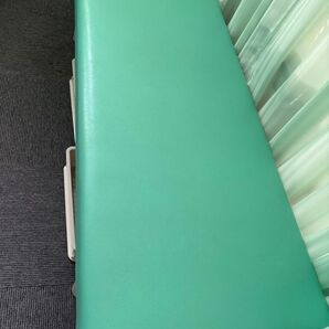 髙田マッサージ穴なしベッド鍼灸整骨院定価33000円 マッサージベッド 整体