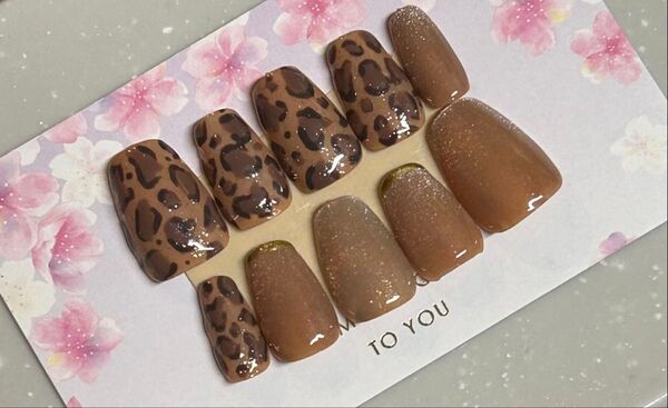 ヒョウ柄ネイルチップ マグネット 現品
