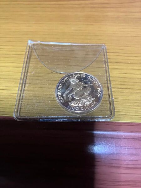 1976年 英領ギアナ 100ドル金貨